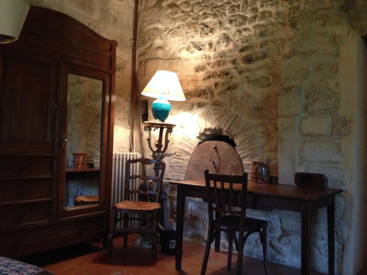 La Maison De Papassus Bed & Breakfast Montpeyroux  Cameră foto